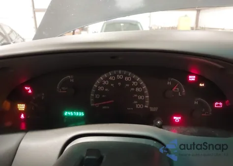 2001 Ford F-150 Xl/Xlt z USA, uszkodzony, nr VIN 1FTZF18231NB90155